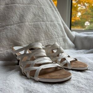 A2 Aerosoles Strappy Block Heel Sandals White Leather-Look Size 8 Summer
